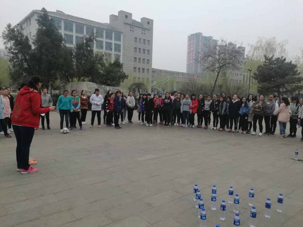 滚雪球游戏现场